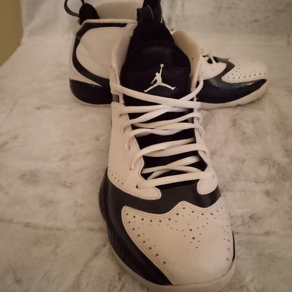 Jordan fly/black - Picture 3 of 5